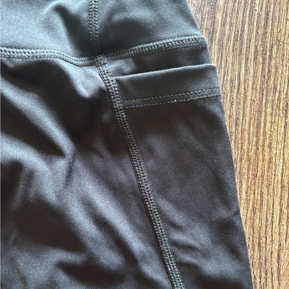 Born Primitive Black Leggings with American Flag Design - Picture 5 of 6